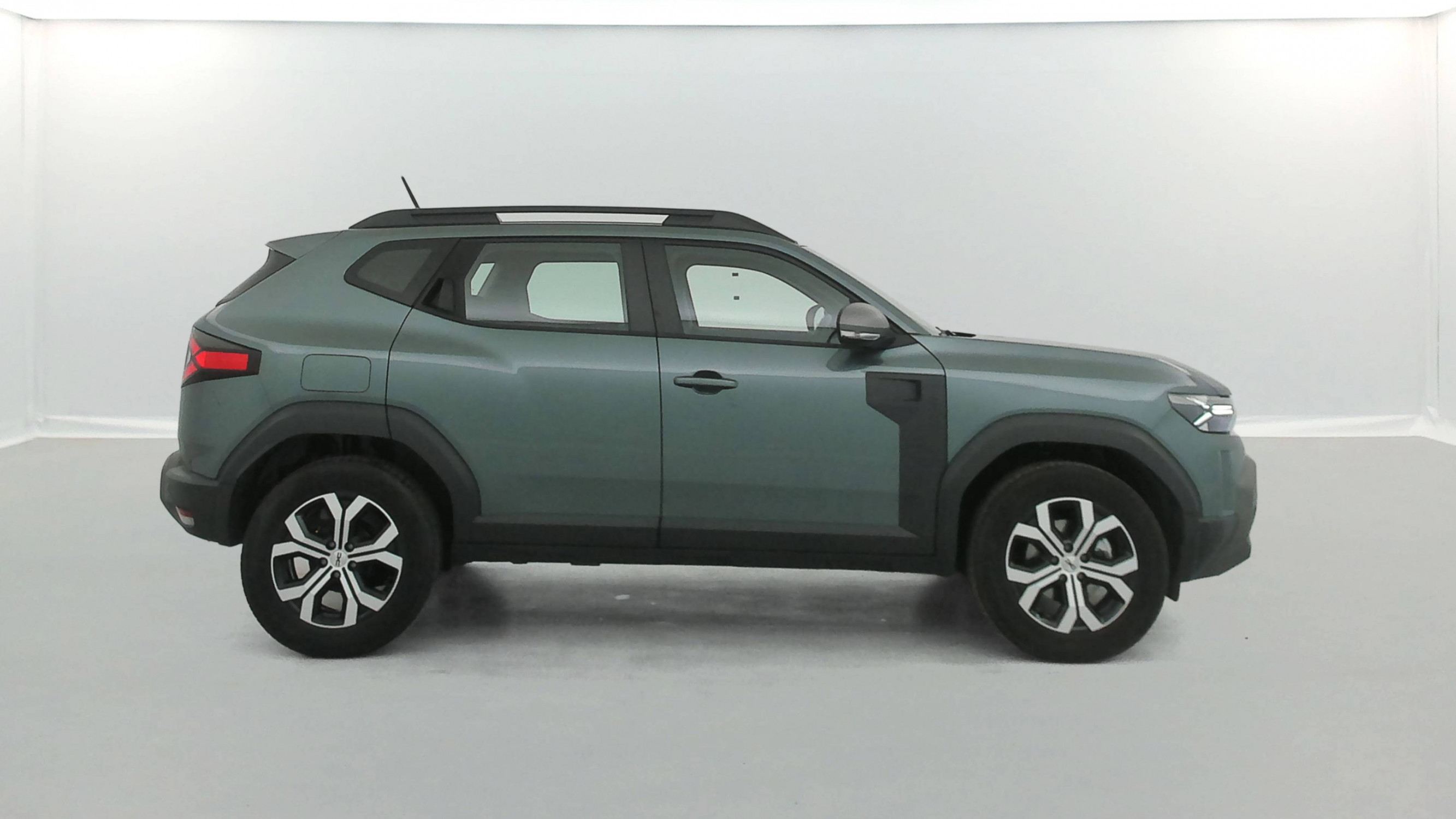 Vente en ligne Dacia Duster  Hybrid 140 au prix de 26 590 €