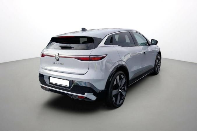 Vente en ligne Renault Megane E-Tech  EV60 220 ch super charge au prix de 24 990 €