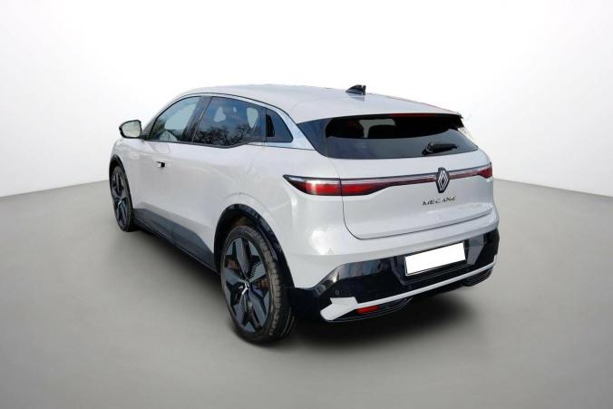 Vente en ligne Renault Megane E-Tech  EV60 220 ch super charge au prix de 24 990 €