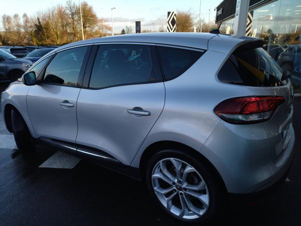 Vente en ligne Renault Scenic 4 Scenic Blue dCi 120 au prix de 17 990 €