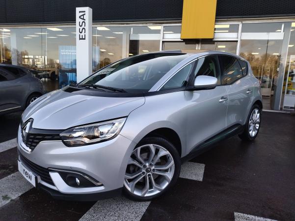 Vente en ligne Renault Scenic 4 Scenic Blue dCi 120 au prix de 17 990 €