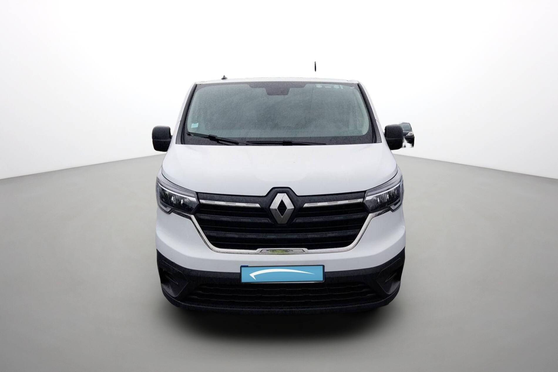 Vente en ligne Renault Trafic 3 Fourgon TRAFIC FG BLUE DCI 130 L1H1 3T GSR2 au prix de 24 590 €