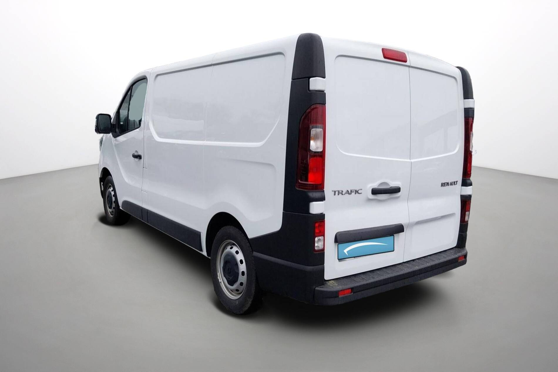 Vente en ligne Renault Trafic 3 Fourgon TRAFIC FG BLUE DCI 130 L1H1 3T GSR2 au prix de 24 590 €