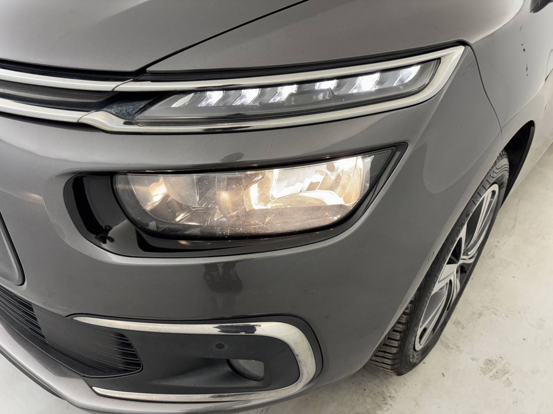 Vente en ligne Citroën Grand C4 Spacetourer  BlueHDi 130 S&S BVM6 au prix de 11 990 €