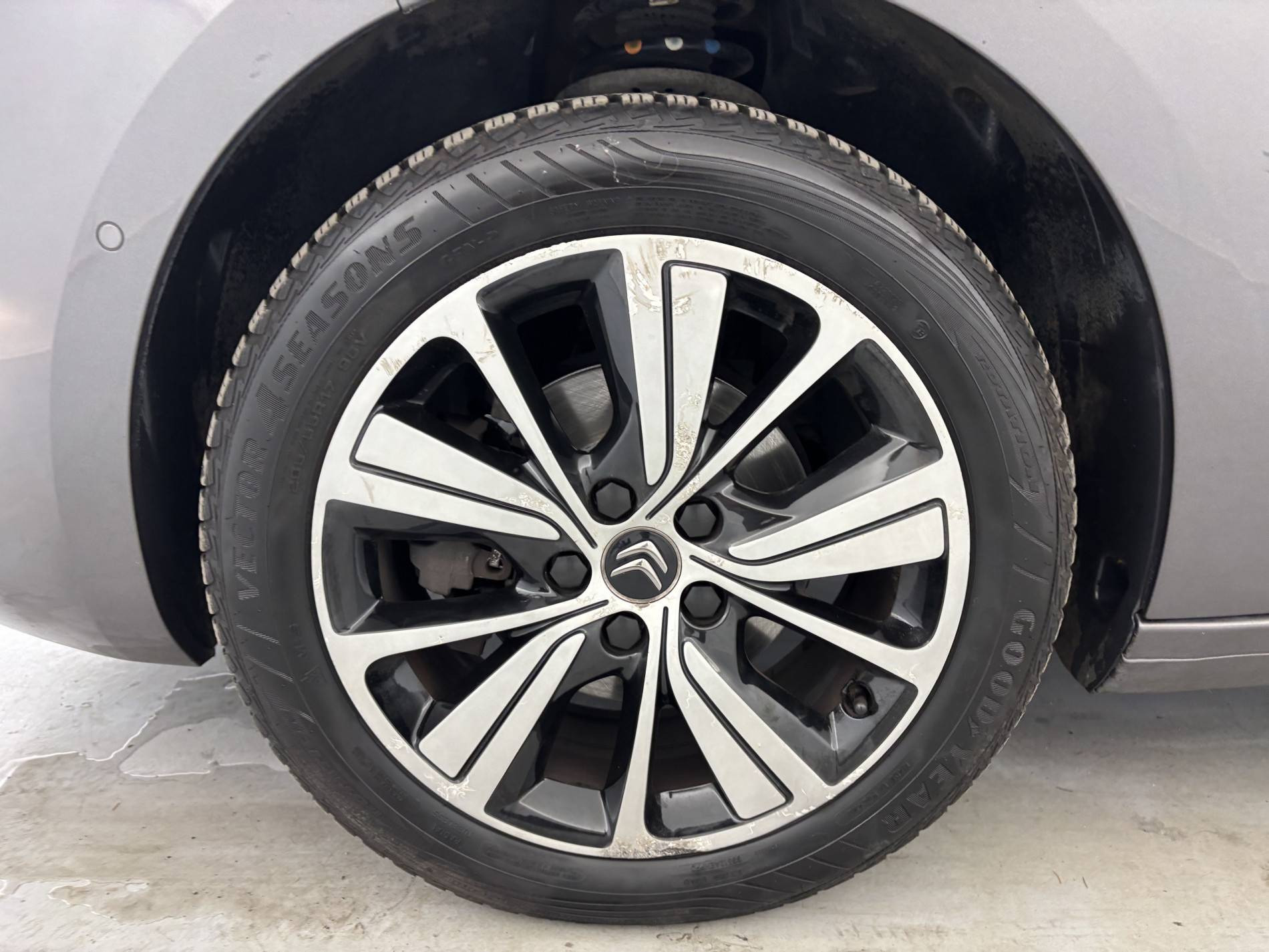 Vente en ligne Citroën Grand C4 Spacetourer  BlueHDi 130 S&S BVM6 au prix de 11 990 €