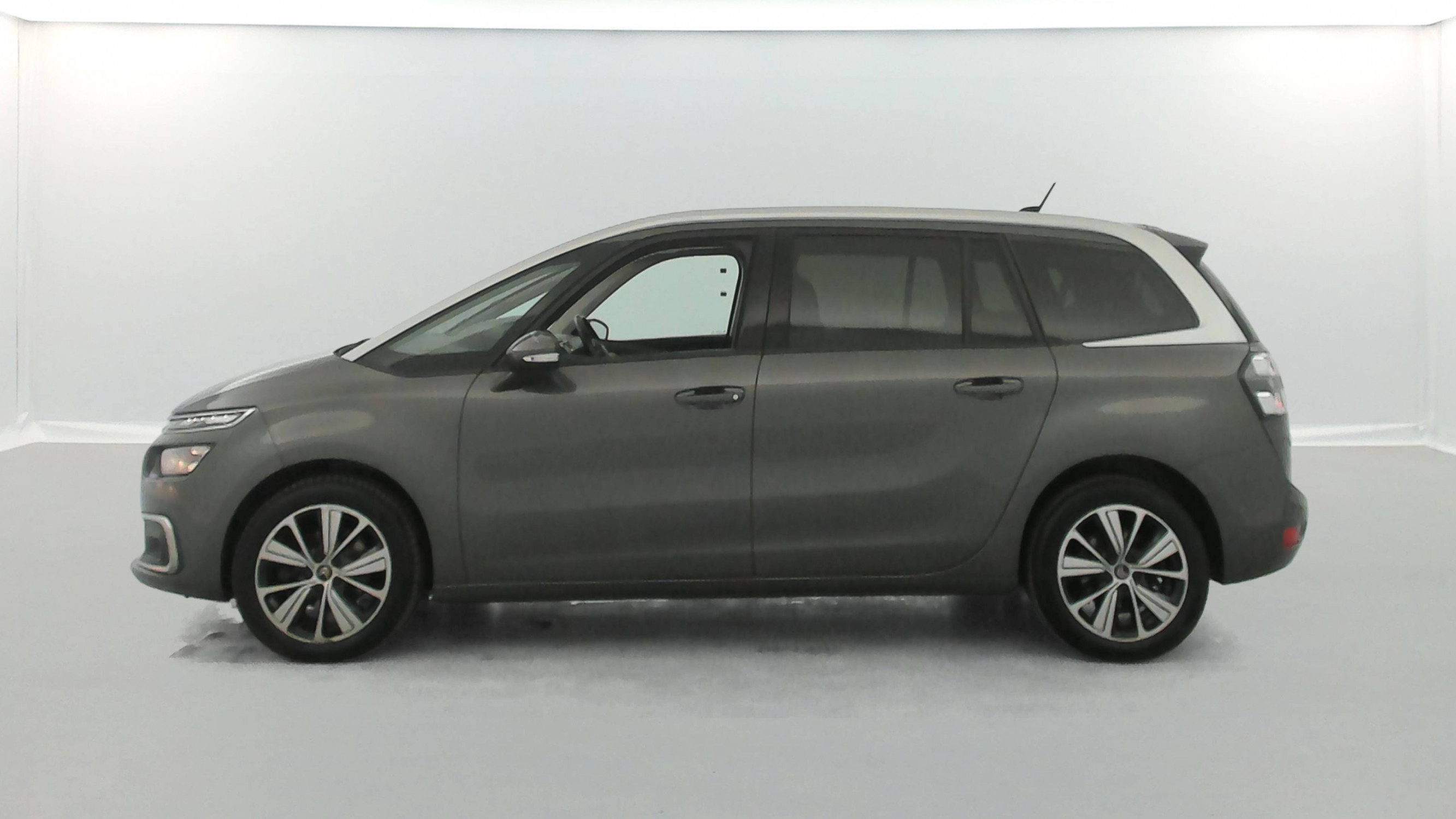 Vente en ligne Citroën Grand C4 Spacetourer  BlueHDi 130 S&S BVM6 au prix de 11 990 €