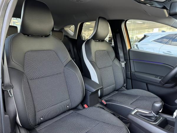 Vente en ligne Renault Captur  TCe 140 EDC - 21 au prix de 19 990 €