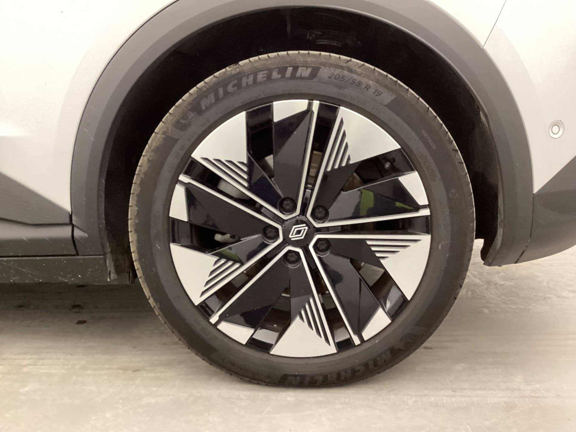 Vente en ligne Renault Scenic E-Tech  220 ch grande autonomie au prix de 39 990 €