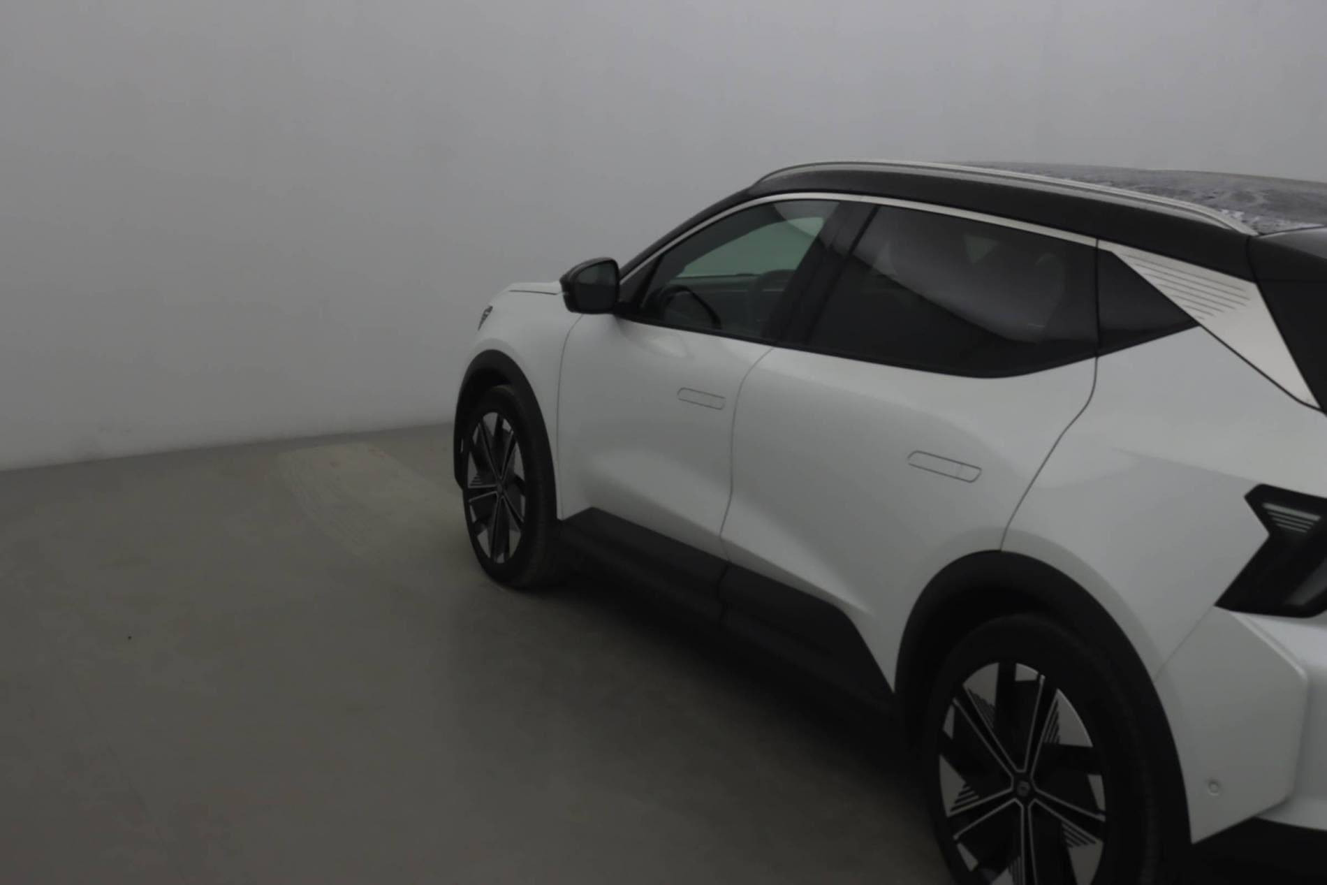 Vente en ligne Renault Scenic E-Tech  220 ch grande autonomie au prix de 39 990 €