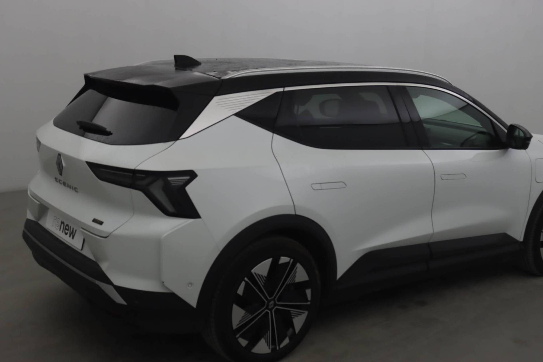 Vente en ligne Renault Scenic E-Tech  220 ch grande autonomie au prix de 39 990 €