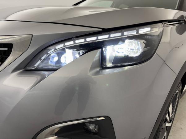 Vente en ligne Peugeot 3008 3008 BlueHDi 130ch S&S BVM6 au prix de 16 890 €