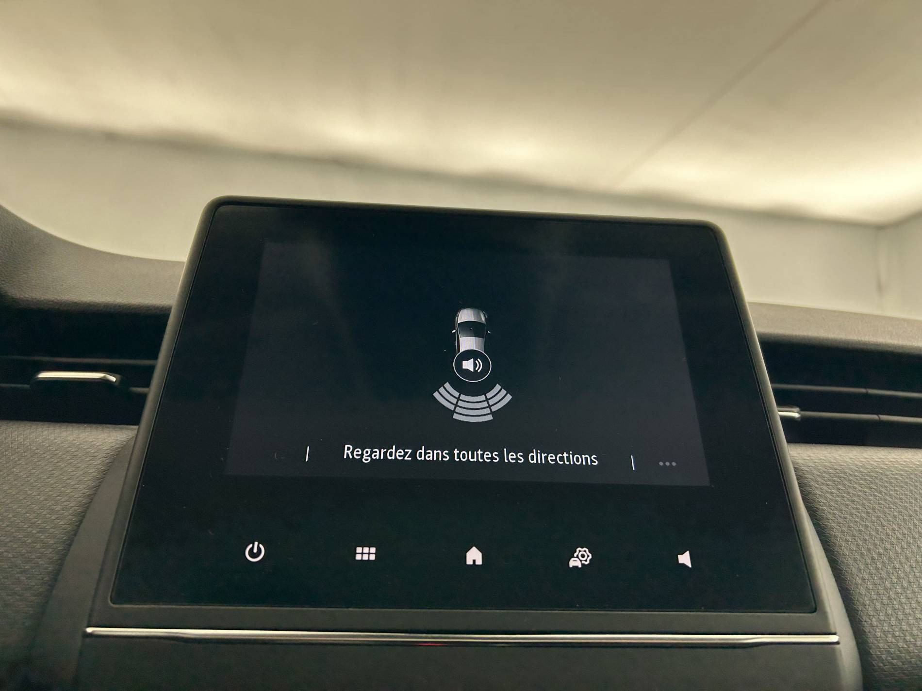 Vente en ligne Renault Clio 5 Clio TCe 90 - 21N au prix de 13 990 €