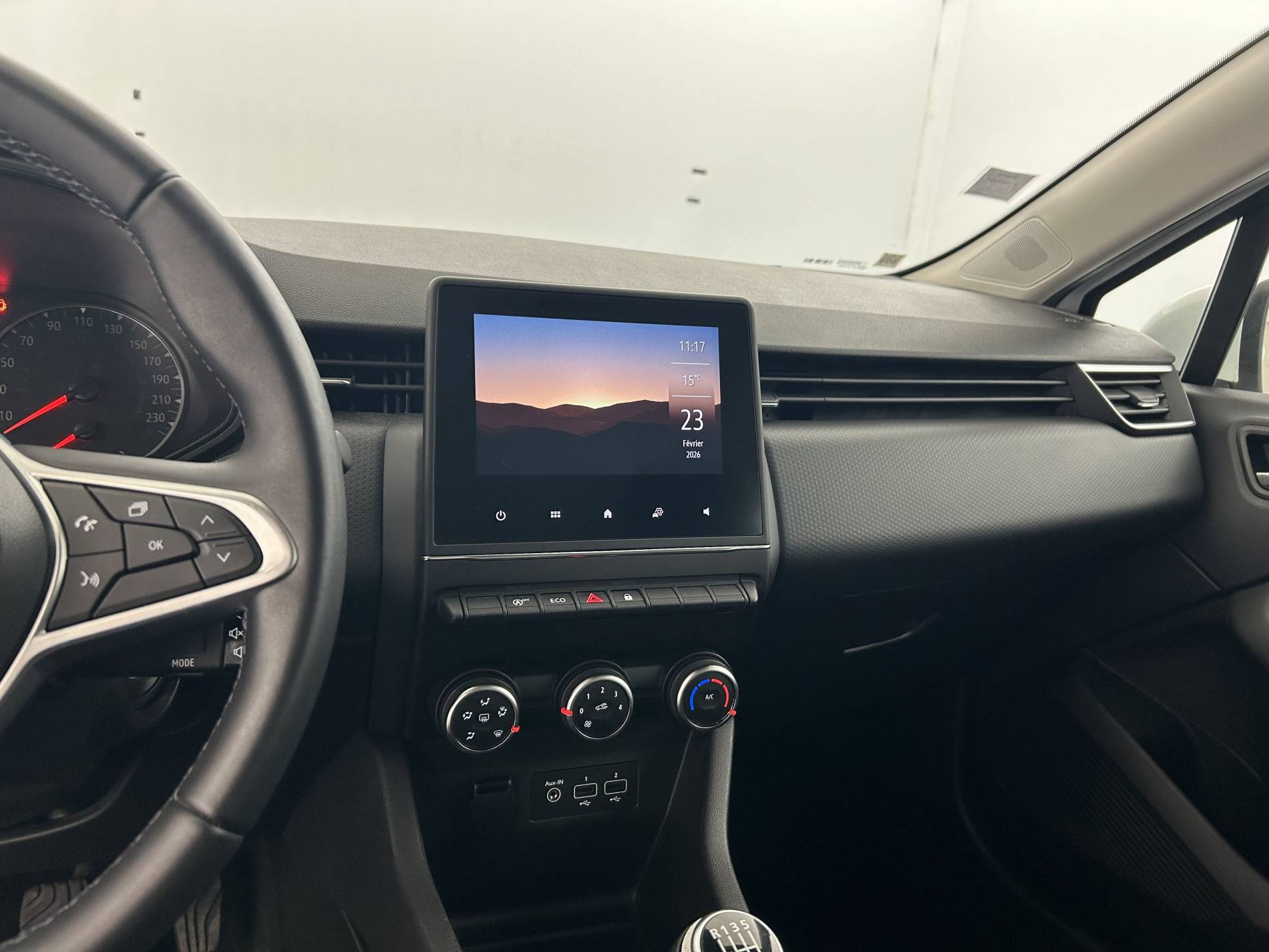 Vente en ligne Renault Clio 5 Clio TCe 90 - 21N au prix de 13 990 €