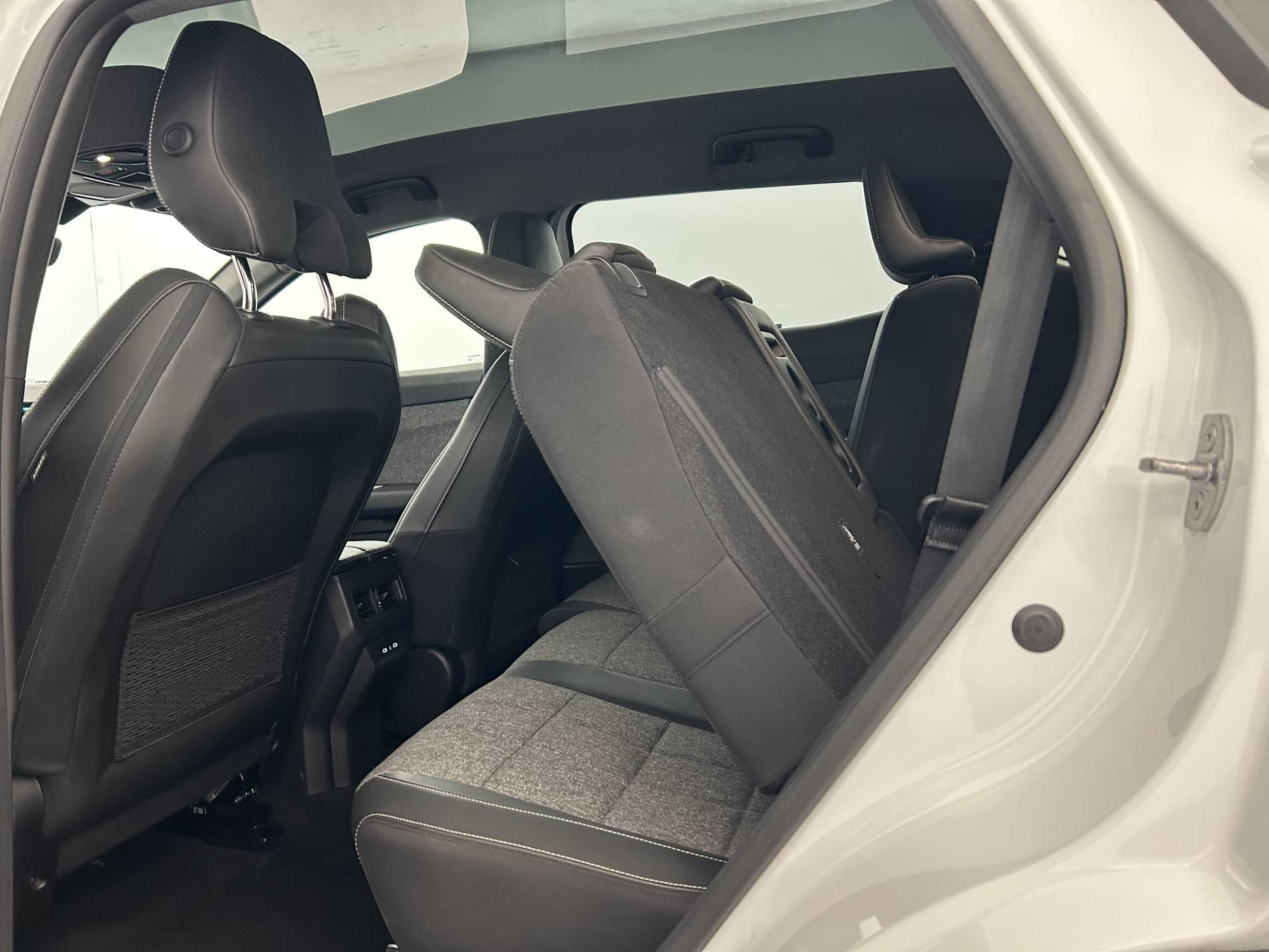 Vente en ligne Renault Espace Espace E-Tech full hybrid 200 GSR2 au prix de 35 990 €