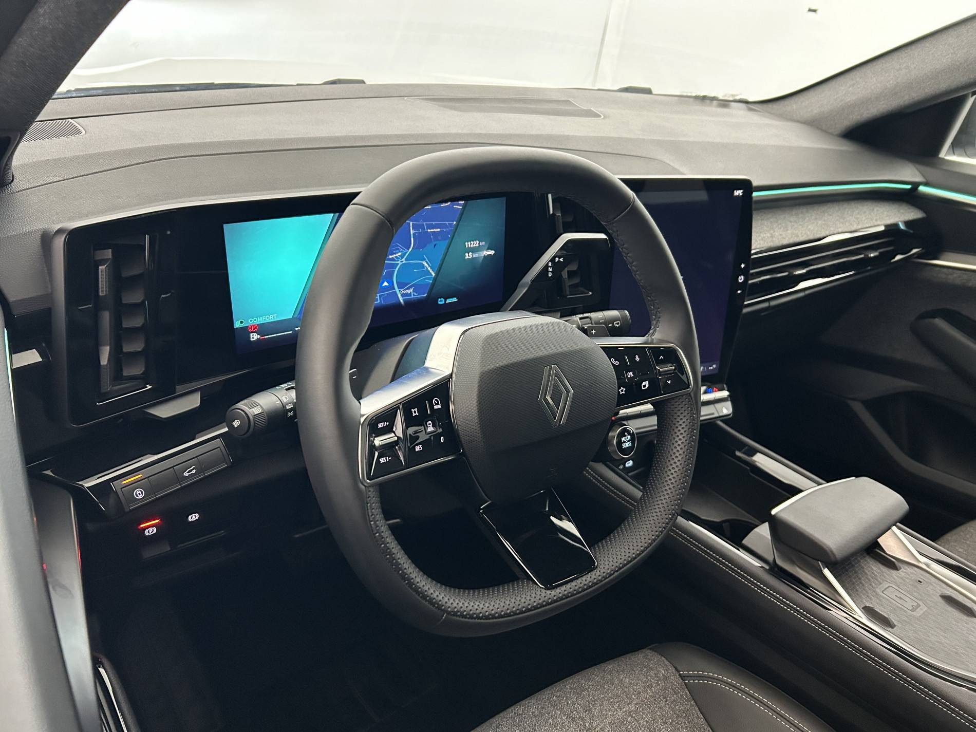 Vente en ligne Renault Espace Espace E-Tech full hybrid 200 GSR2 au prix de 35 990 €