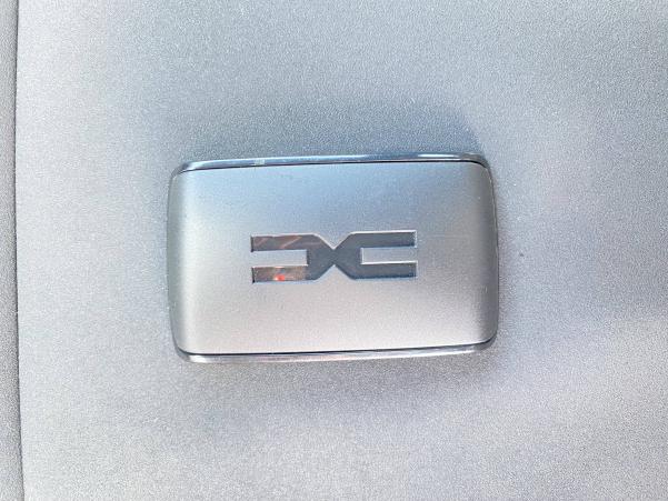 Vente en ligne Dacia Duster  Hybrid 140 4x2 au prix de 28 900 €