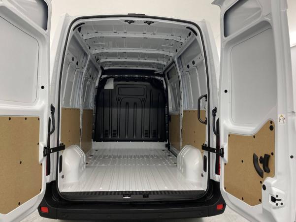 Vente en ligne Renault Master 3 Fourgon MASTER FGN TRAC F3500 L2H2 BLUE DCI 150 au prix de 33 490 €