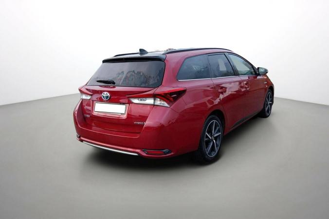 Vente en ligne Toyota Auris Touring Sports Auris Touring Sports Hybride 136h au prix de 16 990 €