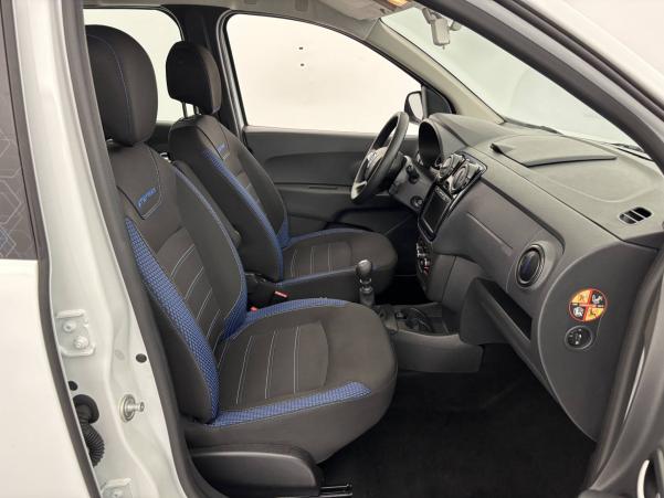 Vente en ligne Dacia Lodgy  Blue dCi 115 7 places au prix de 16 690 €