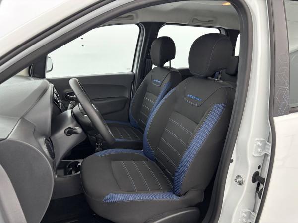 Vente en ligne Dacia Lodgy  Blue dCi 115 7 places au prix de 16 690 €