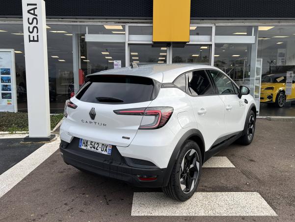 Vente en ligne Renault Captur  E-Tech full hybrid 145 au prix de 28 990 €