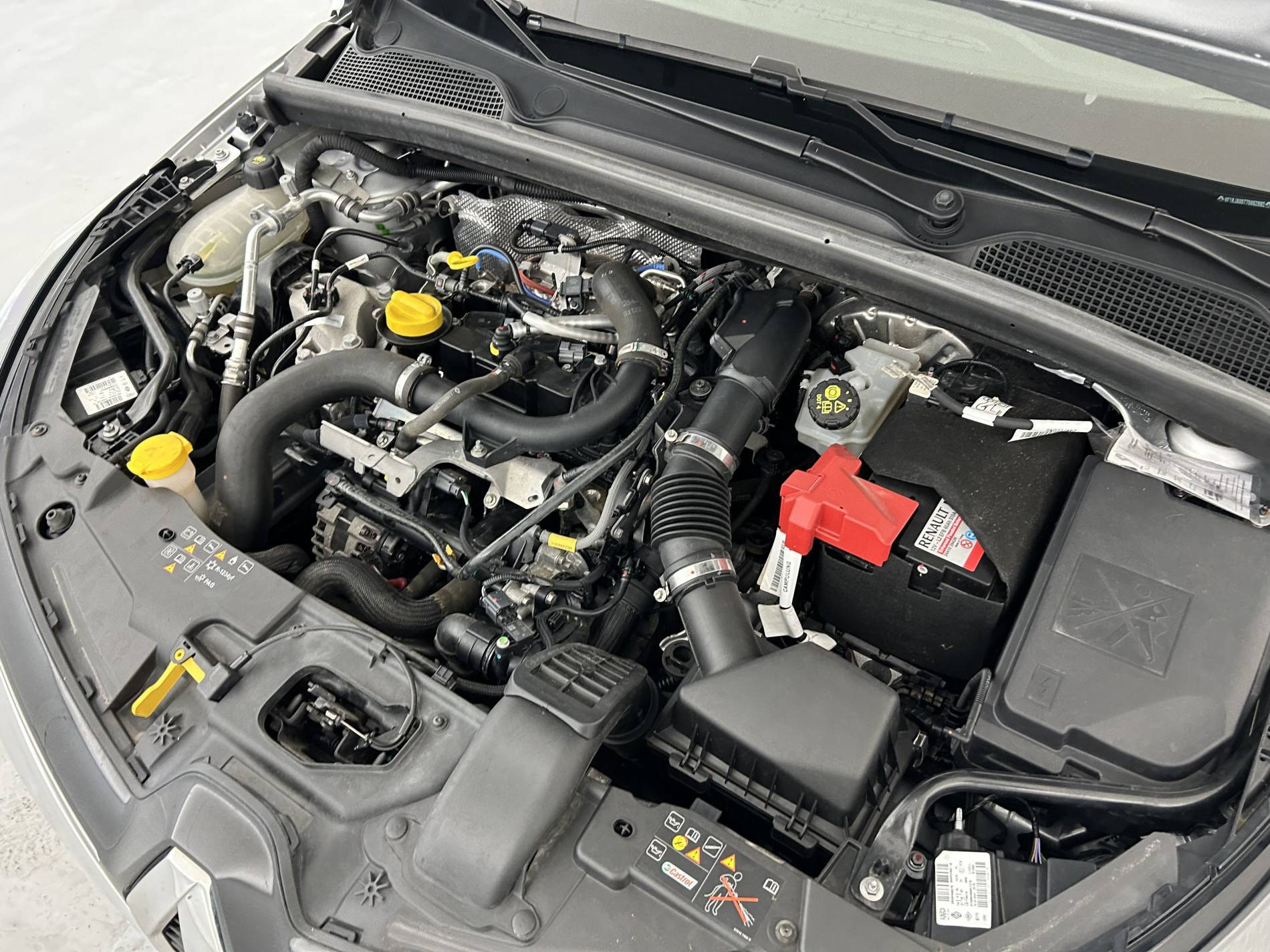 Vente en ligne Renault Clio 5 Clio TCe 90 au prix de 13 790 €