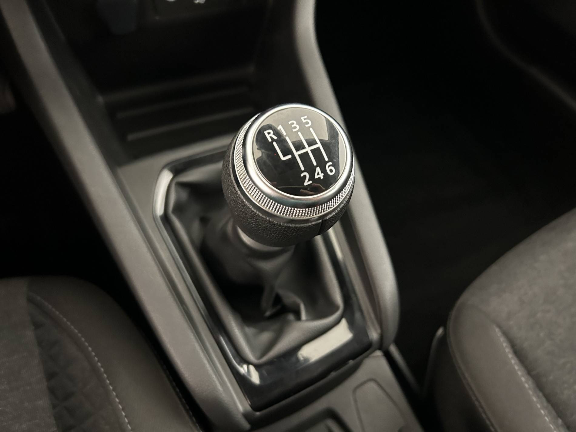 Vente en ligne Renault Clio 5 Clio TCe 90 au prix de 13 790 €