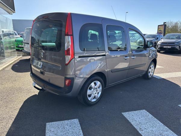 Vente en ligne Renault Kangoo  Blue dCi 115 au prix de 14 290 €