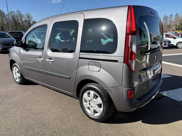 Vente en ligne Renault Kangoo  Blue dCi 115 au prix de 14 290 €