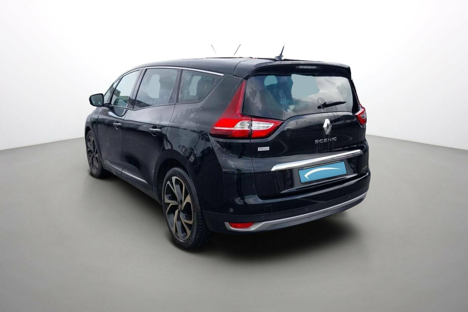 Vente en ligne Renault Grand Scenic 4 Grand Scenic Blue dCi 120 EDC au prix de 17 490 €