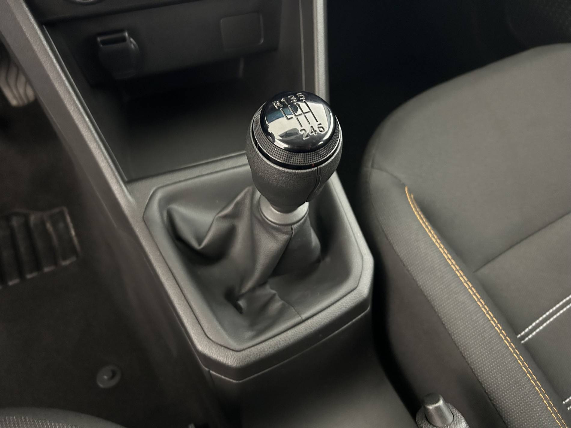 Vente en ligne Dacia Sandero  ECO-G 100 au prix de 13 490 €