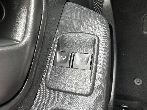 Vente en ligne Dacia Sandero  SCe 75 au prix de 8 690 €