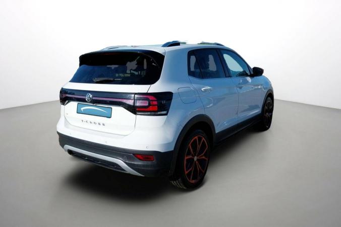 Vente en ligne Volkswagen T-Cross  1.0 TSI 115 Start/Stop DSG7 au prix de 18 990 €