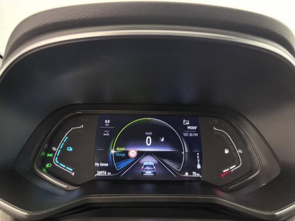 Vente en ligne Renault Clio 5 Clio E-Tech 140 au prix de 17 990 €