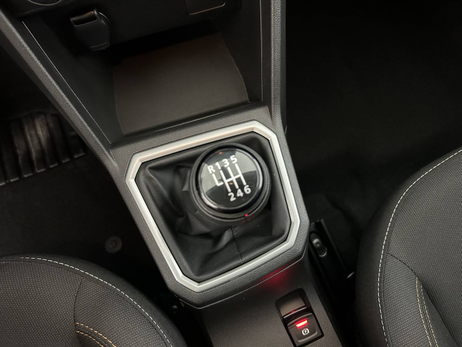 Vente en ligne Dacia Sandero  ECO-G 100 au prix de 13 990 €