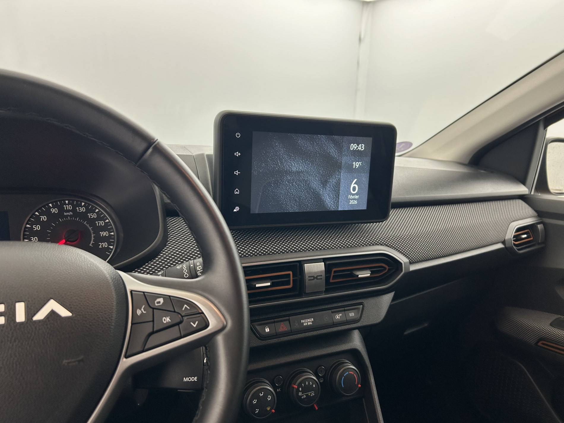 Vente en ligne Dacia Sandero  ECO-G 100 au prix de 13 990 €