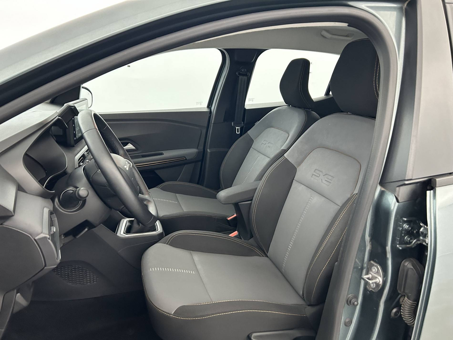 Vente en ligne Dacia Sandero 3  ECO-G 100 au prix de 15 390 €