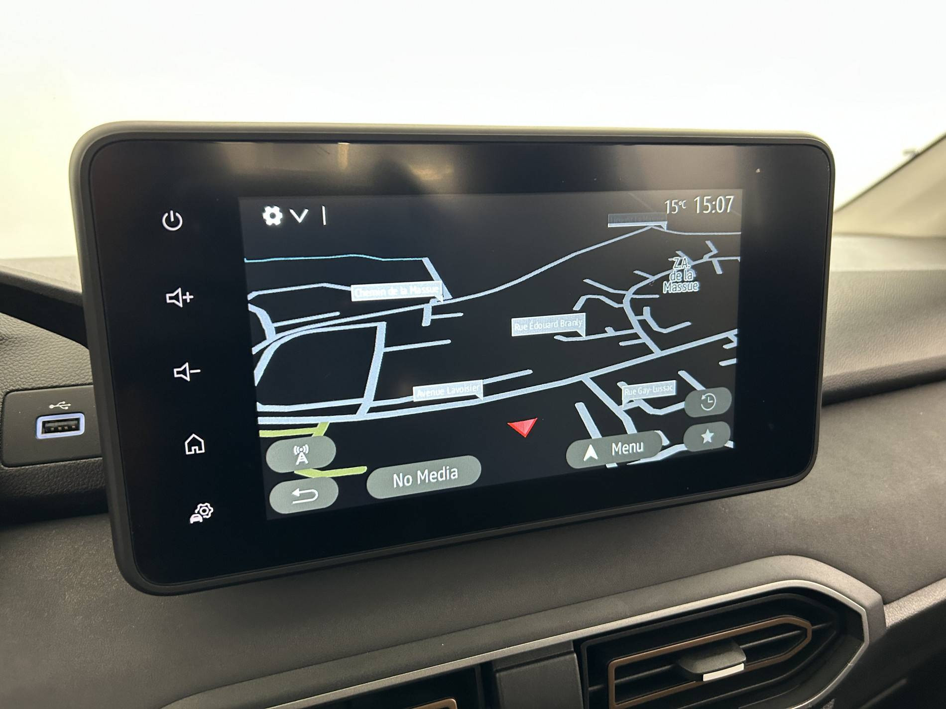 Vente en ligne Dacia Sandero 3  ECO-G 100 au prix de 15 390 €