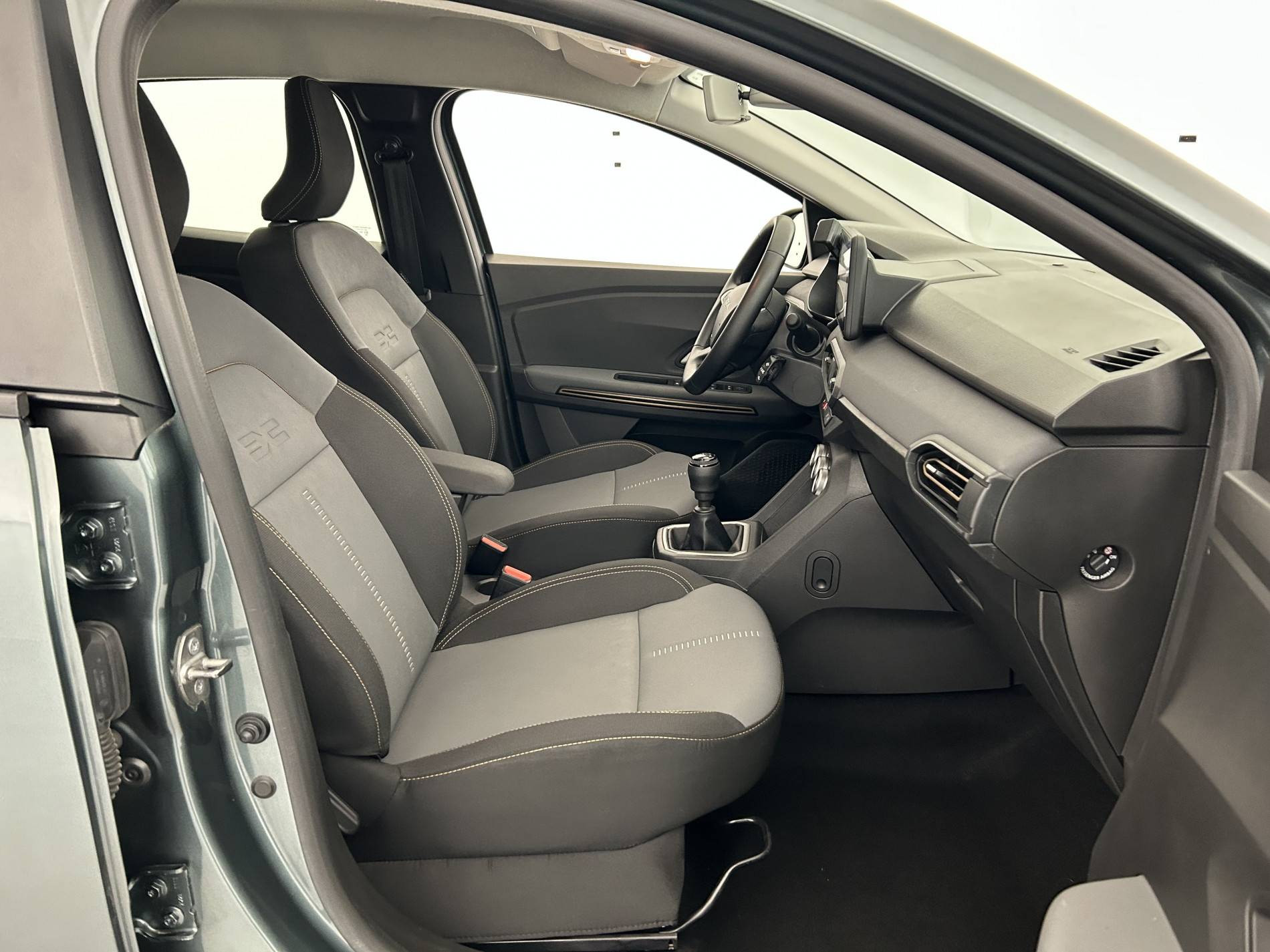 Vente en ligne Dacia Sandero 3  ECO-G 100 au prix de 15 390 €