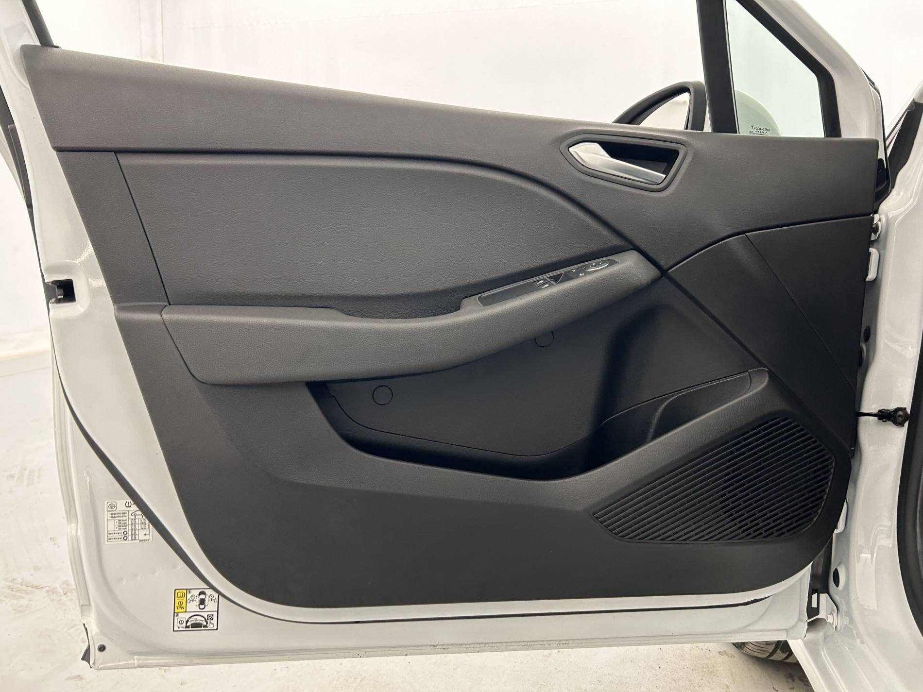 Vente en ligne Renault Clio 5 Clio TCe 100 GPL - 21N au prix de 13 490 €