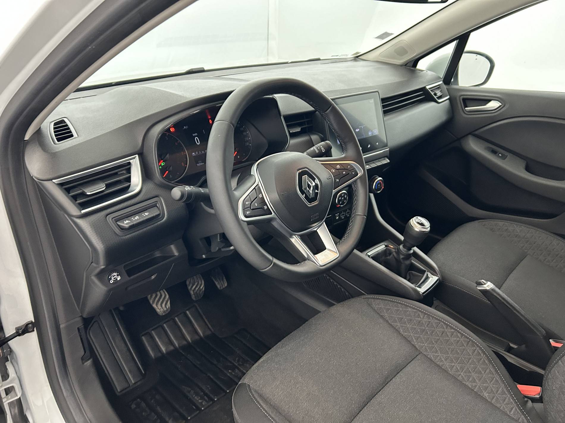 Vente en ligne Renault Clio 5 Clio TCe 100 GPL - 21N au prix de 13 490 €