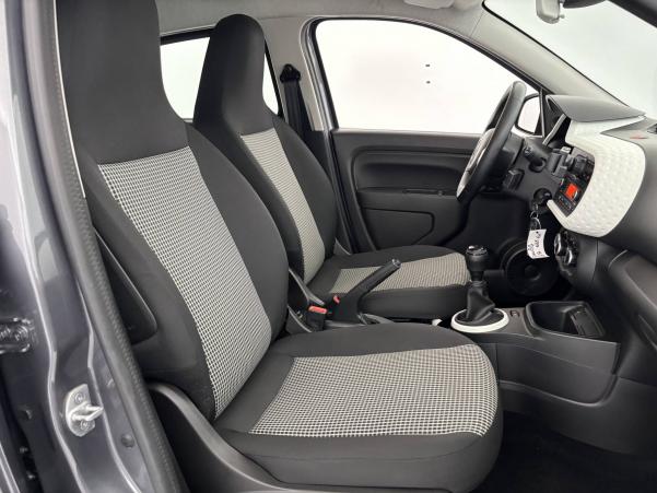 Vente en ligne Renault Twingo 3  SCe 65 - 21 au prix de 9 990 €