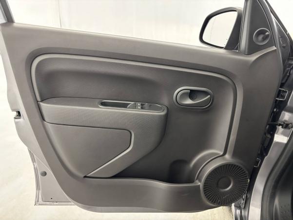 Vente en ligne Renault Twingo 3  SCe 65 - 21 au prix de 9 990 €