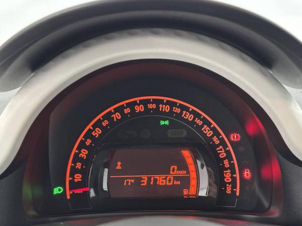 Vente en ligne Renault Twingo 3  SCe 65 - 21 au prix de 9 990 €