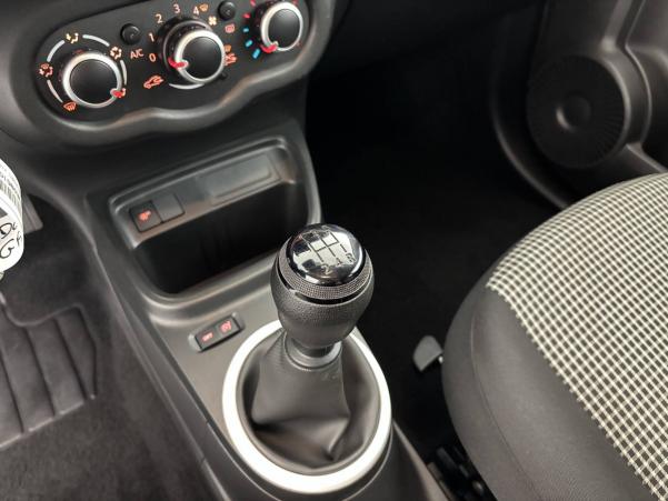 Vente en ligne Renault Twingo 3  SCe 65 - 21 au prix de 9 990 €