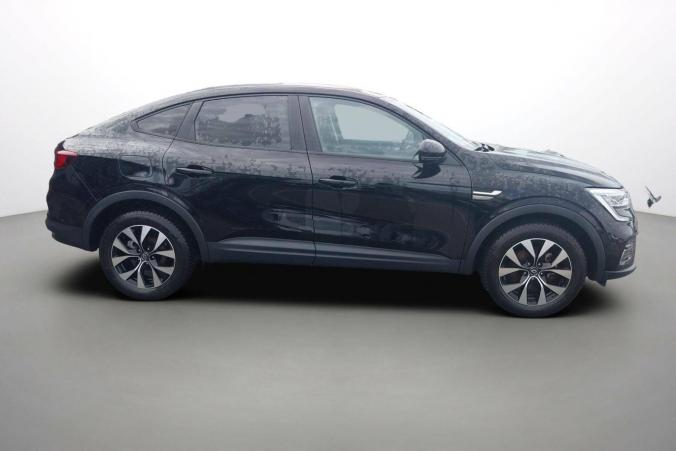 Vente en ligne Renault Arkana  E-Tech hybride 145 - 22 au prix de 21 080 €