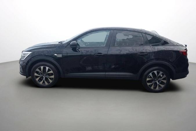 Vente en ligne Renault Arkana  E-Tech hybride 145 - 22 au prix de 21 080 €