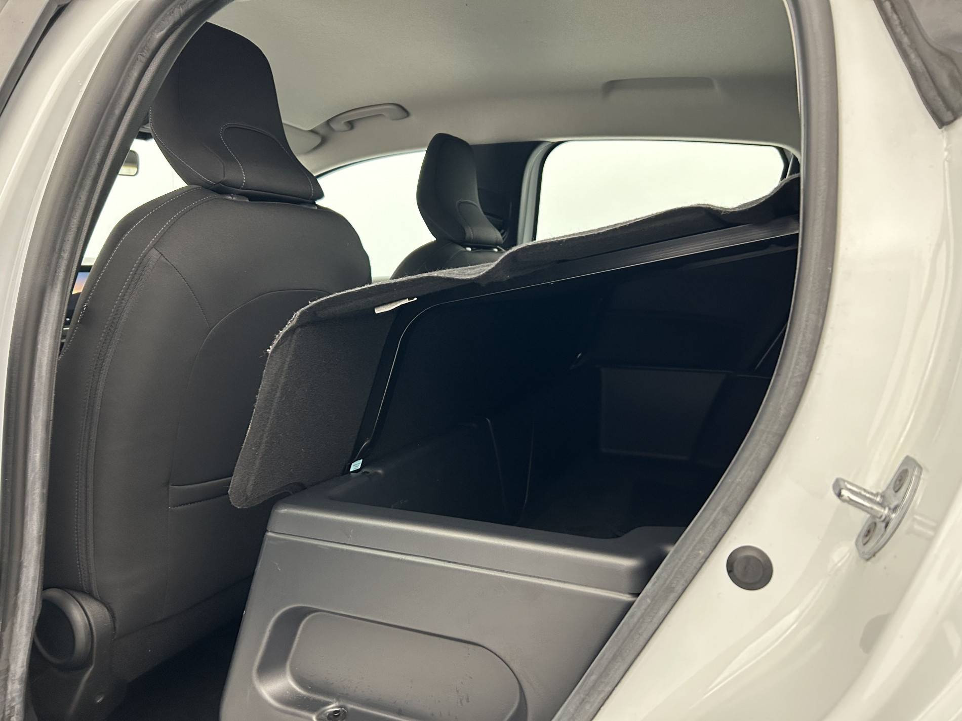 Vente en ligne Renault Clio 5 Clio E-Tech 140 - 21N au prix de 15 490 €