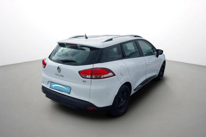 Vente en ligne Renault Clio 4 Estate Clio Estate IV dCi 90 eco2 90g au prix de 9 490 €