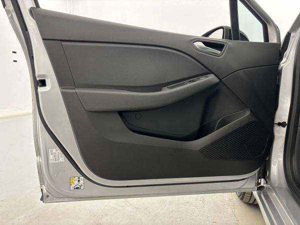 Vente en ligne Renault Clio 5 Clio TCe 90 au prix de 13 990 €
